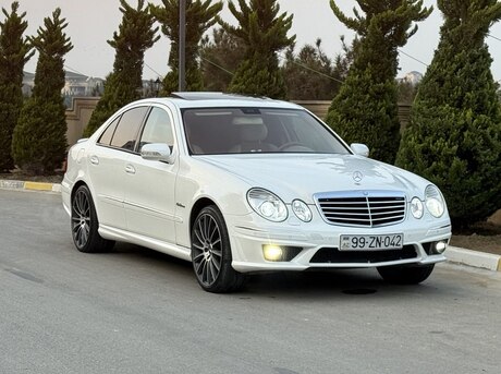 Mercedes E 240 2002