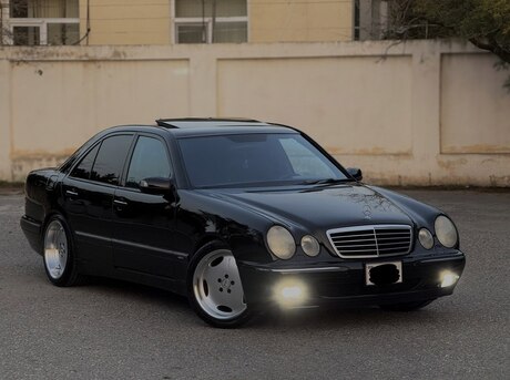 Mercedes E 280 2001