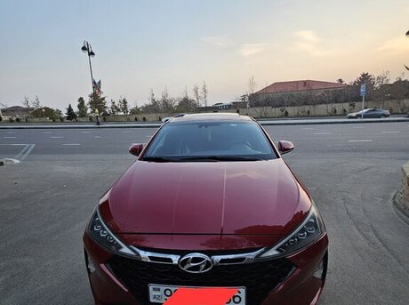 Hyundai Elantra 2018