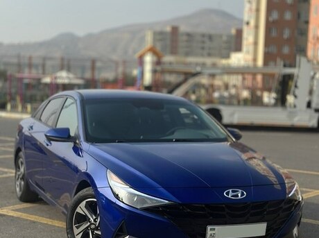 Hyundai Elantra 2021