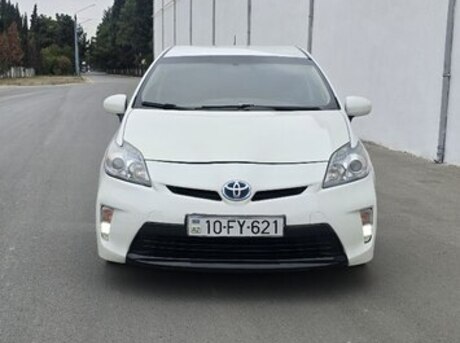Toyota Prius 2012