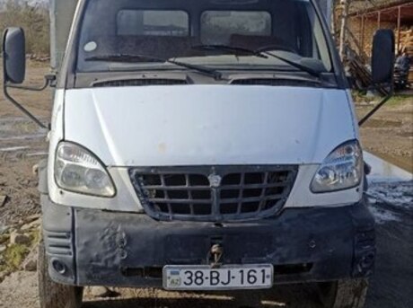 GAZ  2005