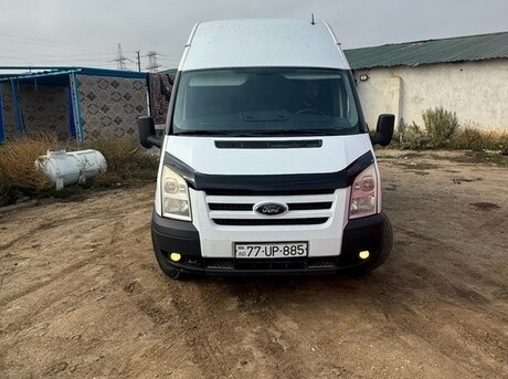 Ford Transit 2011