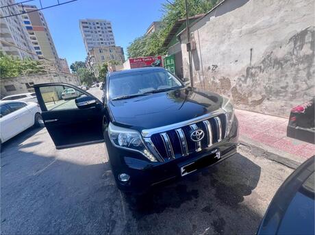 Toyota Land Cruiser Prado 2014