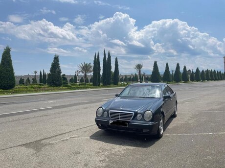 Mercedes E 200 1999