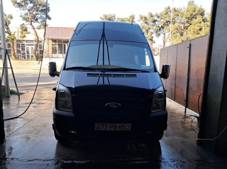 Ford Transit 2012