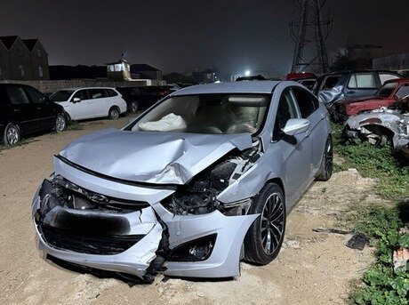 Hyundai i40 2012