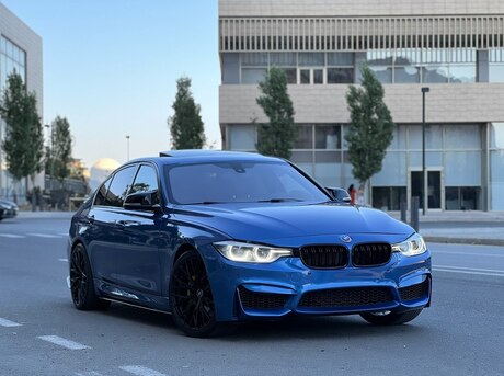 BMW 328 2012