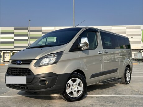 Ford Tourneo Custom