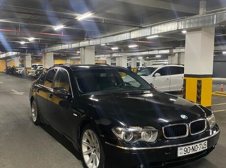 BMW 745 2002