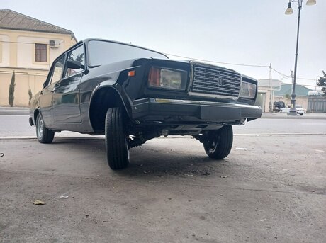 LADA (VAZ) 2107 2010