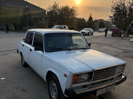 LADA (VAZ) 2107 2004