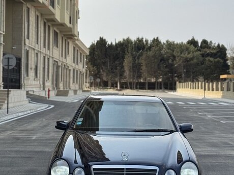 Mercedes E 220 2000