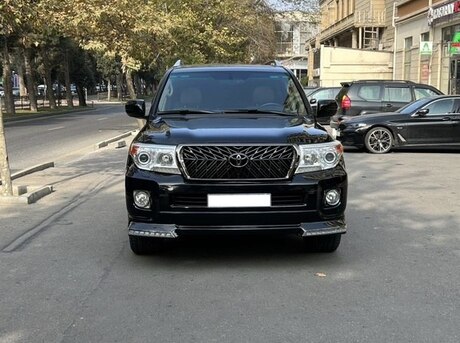 Toyota Land Cruiser 2010