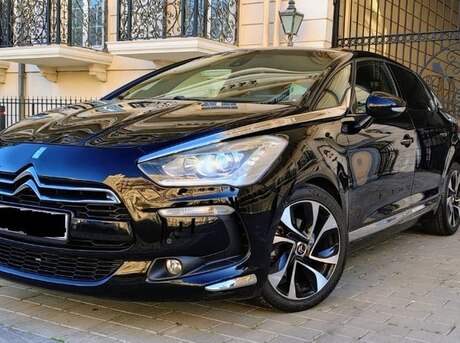 Citroen DS5