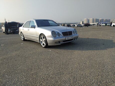 Mercedes E 320 2000
