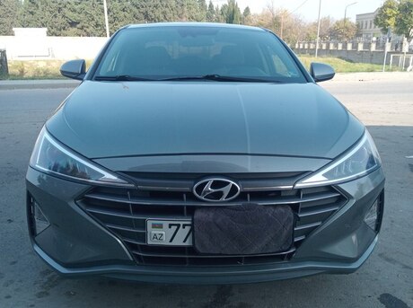 Hyundai Elantra 2018
