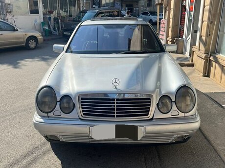 Mercedes E 290 1999