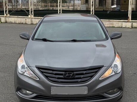 Hyundai Sonata 2011