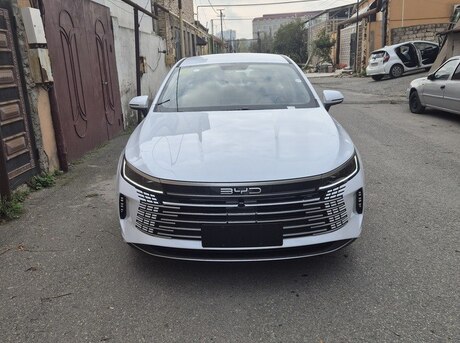 BYD Destroyer 05 2025