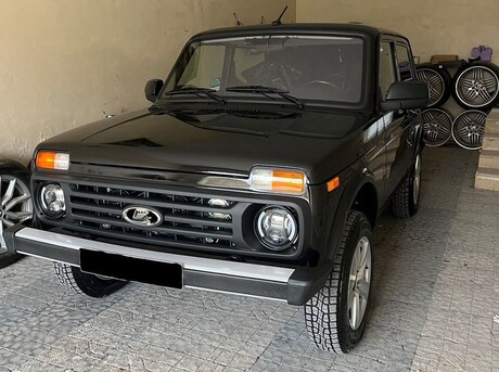 LADA (VAZ) Niva