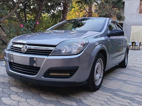 Opel Astra 2006