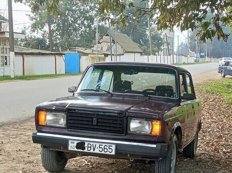 LADA (VAZ) 2107 2000