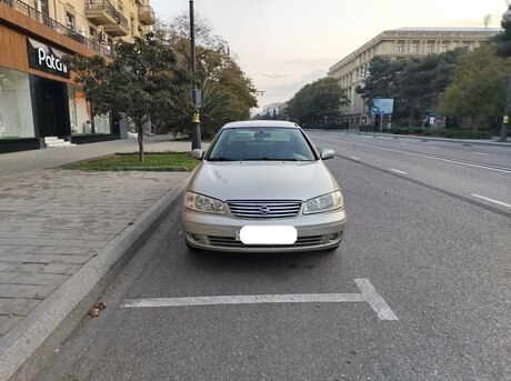 Nissan Sunny 2008