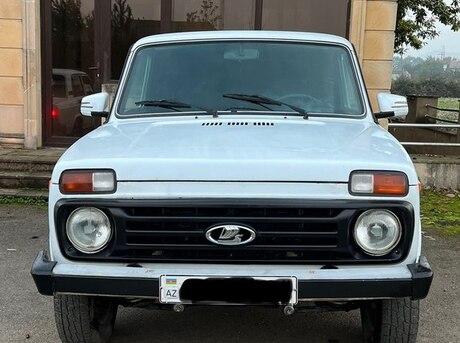 LADA (VAZ) Niva 2006