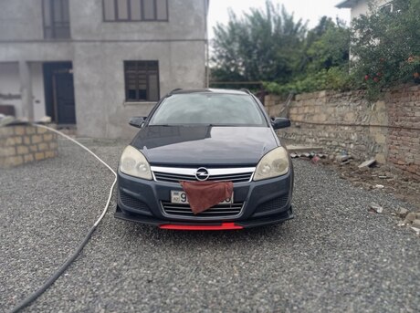 Opel Astra 2007