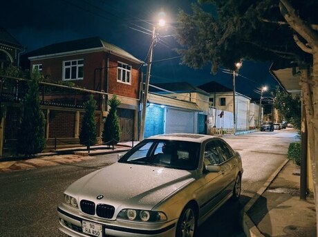 BMW 525 2002