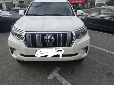 Toyota Land Cruiser Prado 2010