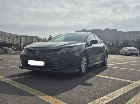 Toyota Camry 2020