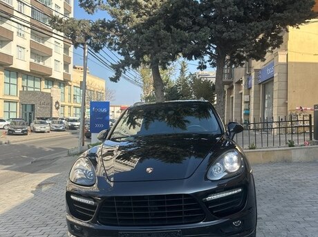 Porsche Cayenne GTS 2014
