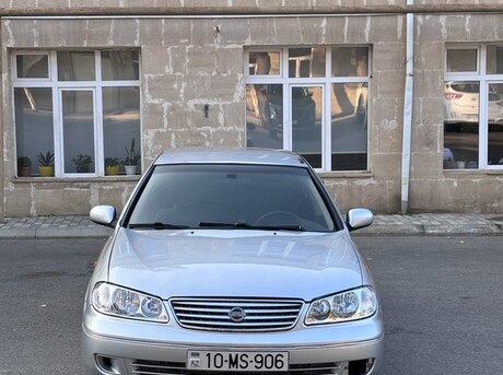 Nissan Sunny 2003