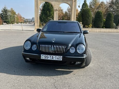 Mercedes E 200 2001