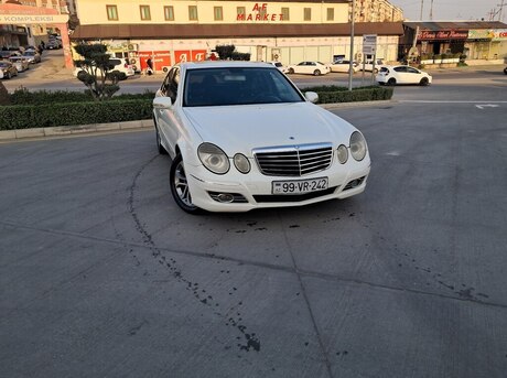Mercedes E 200 2009