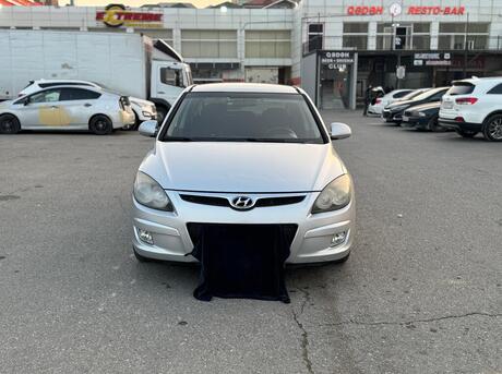 Hyundai i30 2009