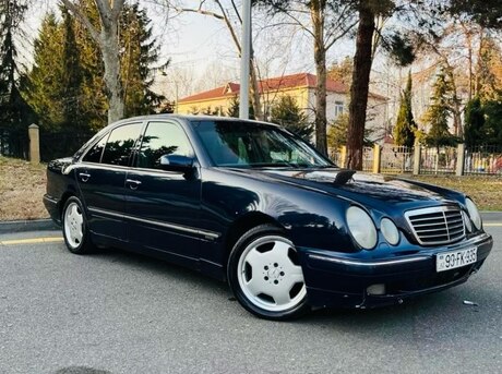 Mercedes E 240 2000