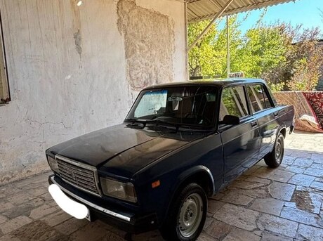 LADA (VAZ) 2107 2001
