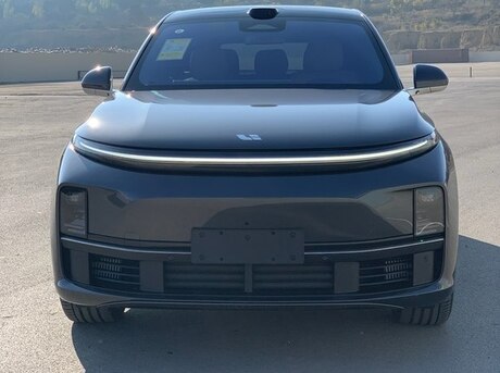 Li Auto L7 2025