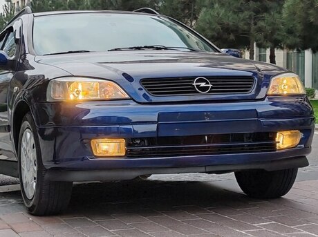 Opel Astra 1998
