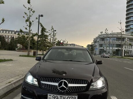 Mercedes C 250 2011