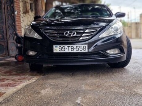 Hyundai Sonata 2011