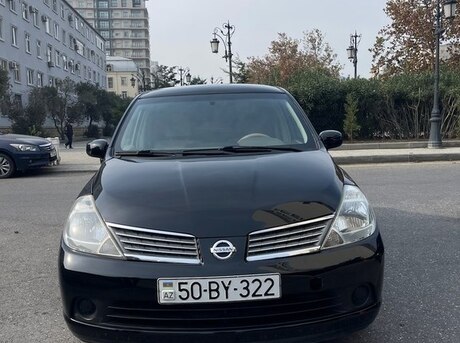Nissan Tiida 2007