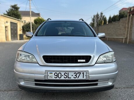 Opel Astra 2000
