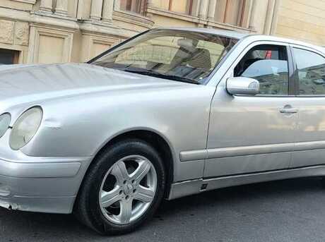 Mercedes E 220 1999
