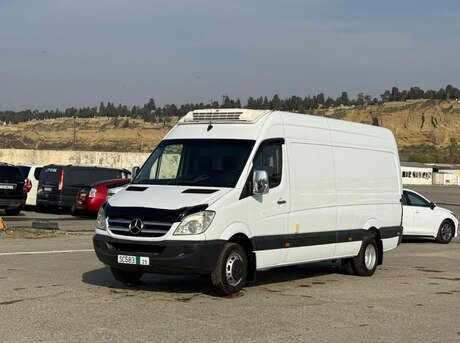 Mercedes Sprinter 518