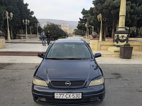 Opel Astra 2000