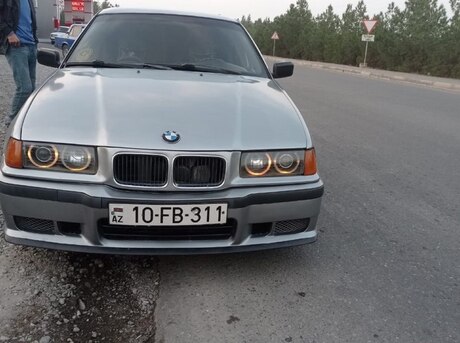 BMW 325 1992
